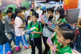 STKC ออกบูธจัดแสดงชิ้นงานชุด ตารางธาตุ ในรูปแบบ AR card สร้า ... Image 121